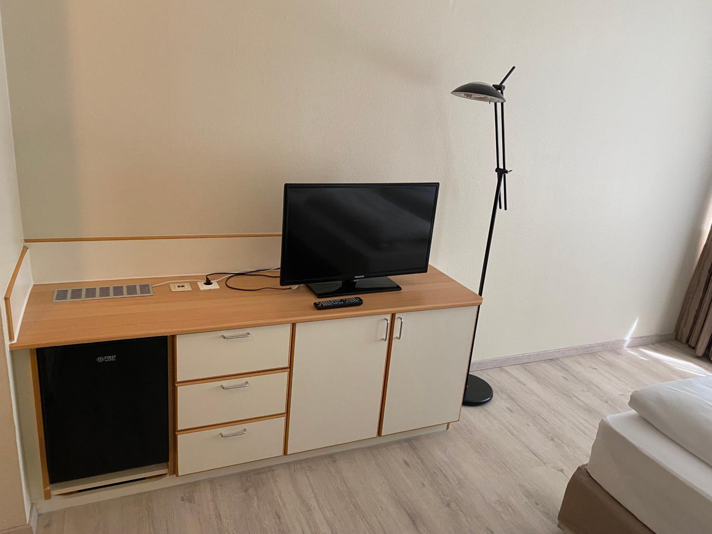 Hotel B99 30/39