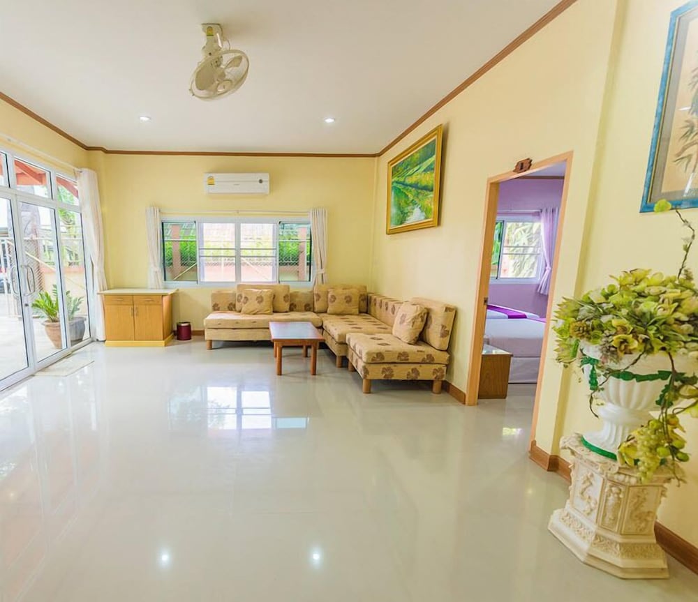 Phutara Resort Ranong 44/61