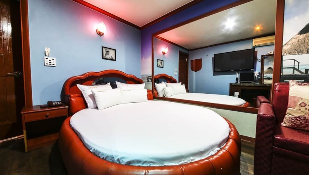 Swiss Motel 14/36