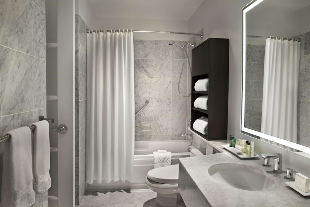 Hilton Toronto Markham Suites Conference Centre Spa 12/87