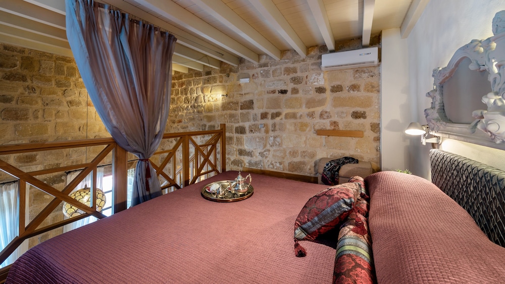Kakkini Porta Rossa Exclusive Suites 27/50