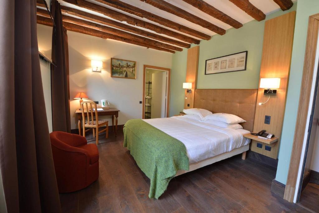 HOTEL DE LA CÔTE D’OR 13/30