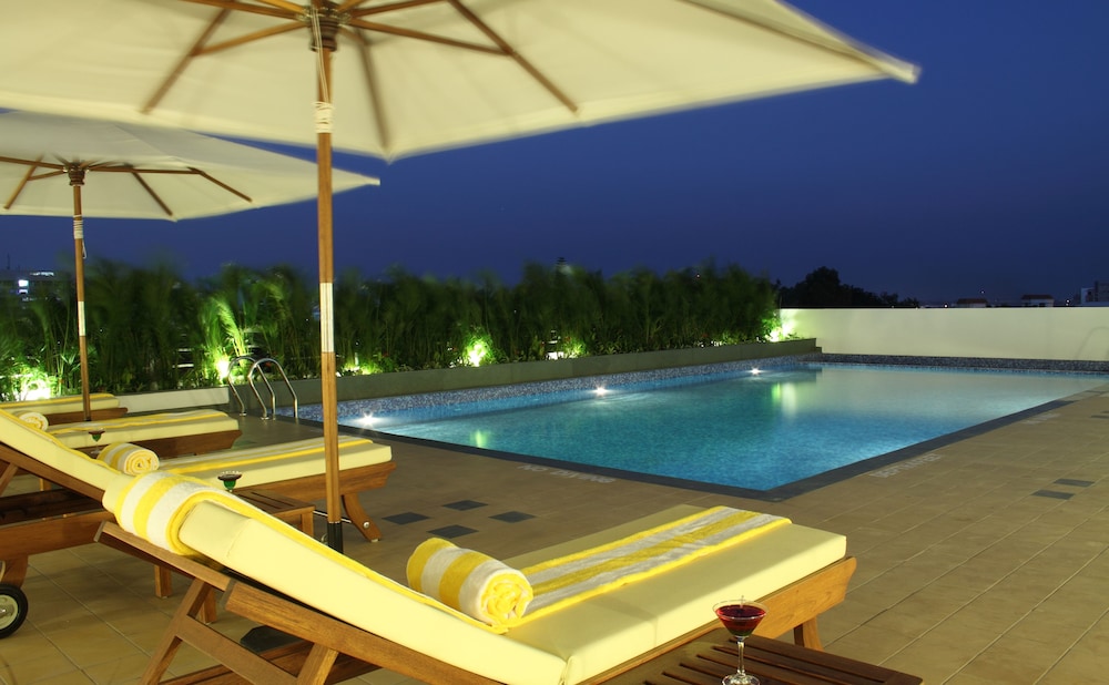 Lemon Tree Hotel Electronics City Bengaluru in BANGALORE