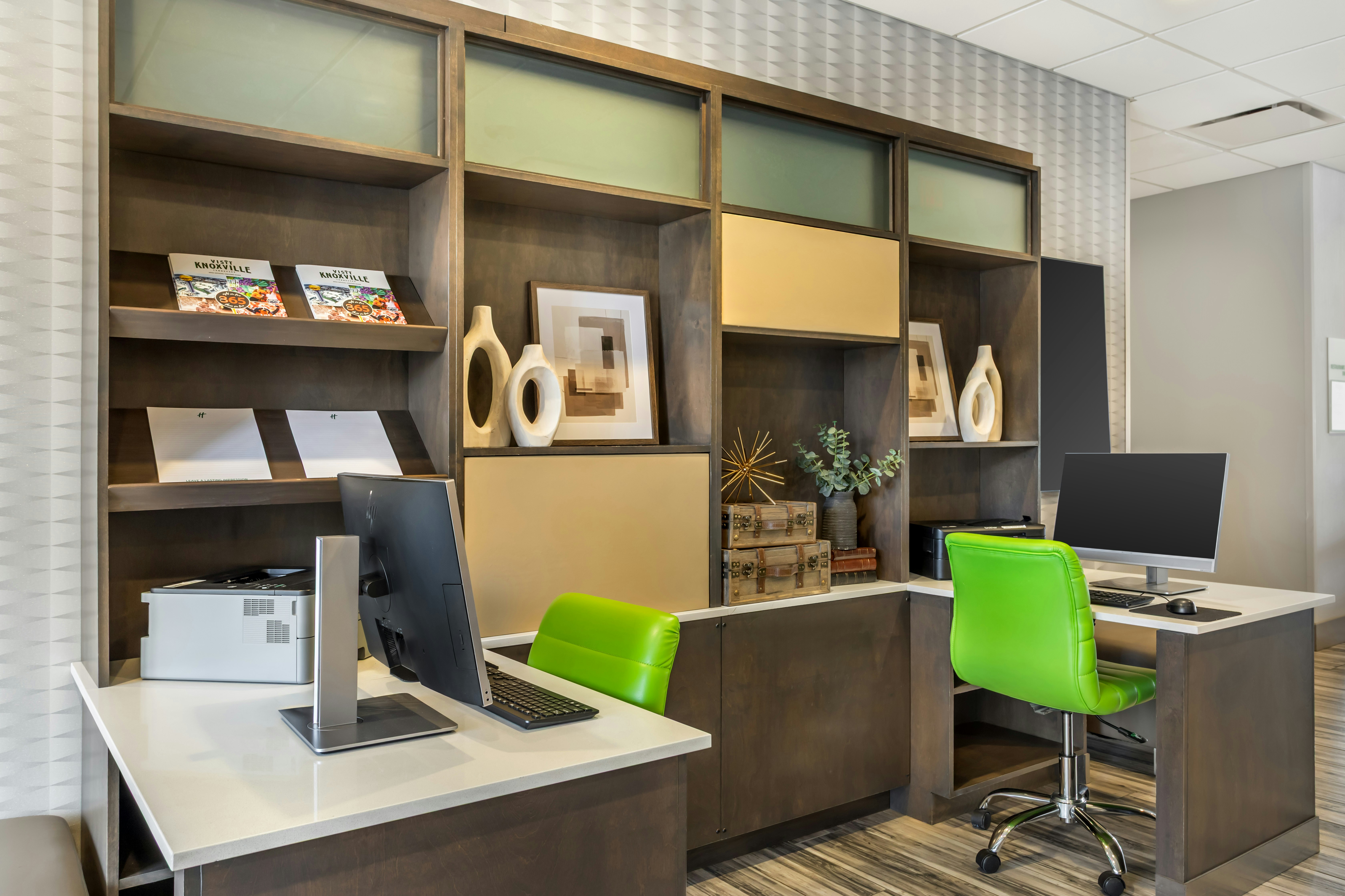 Holiday Inn Knoxville N - Merchant Drive 71/77