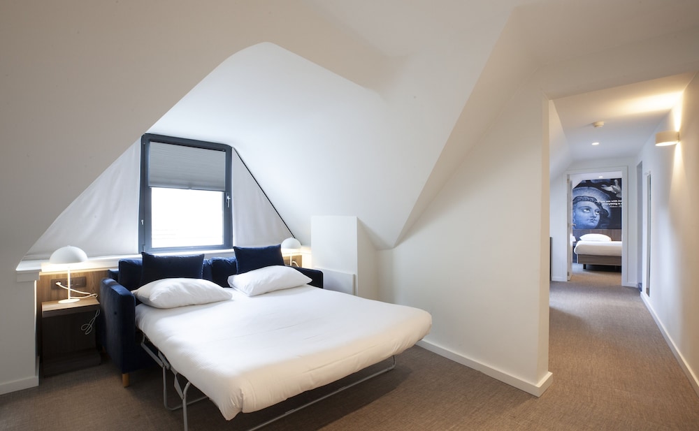 Hotel New Damshire 8/39