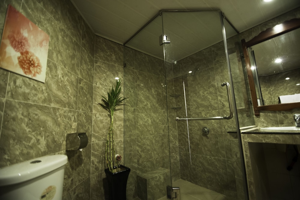 Reaksmey Chanreas Hotel 20/49