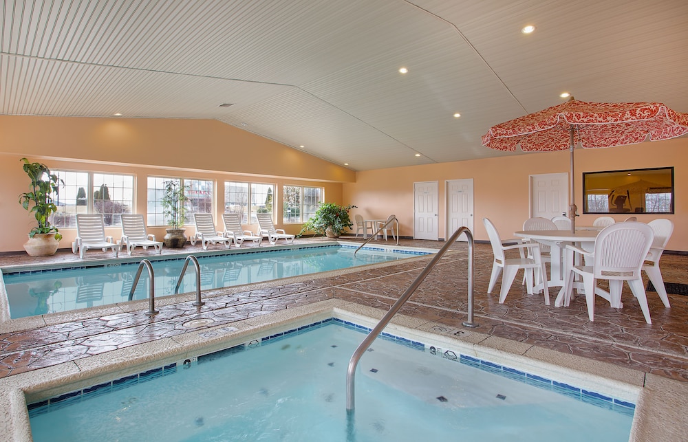 Comfort Inn and Suites Shelbyville KY 12/50