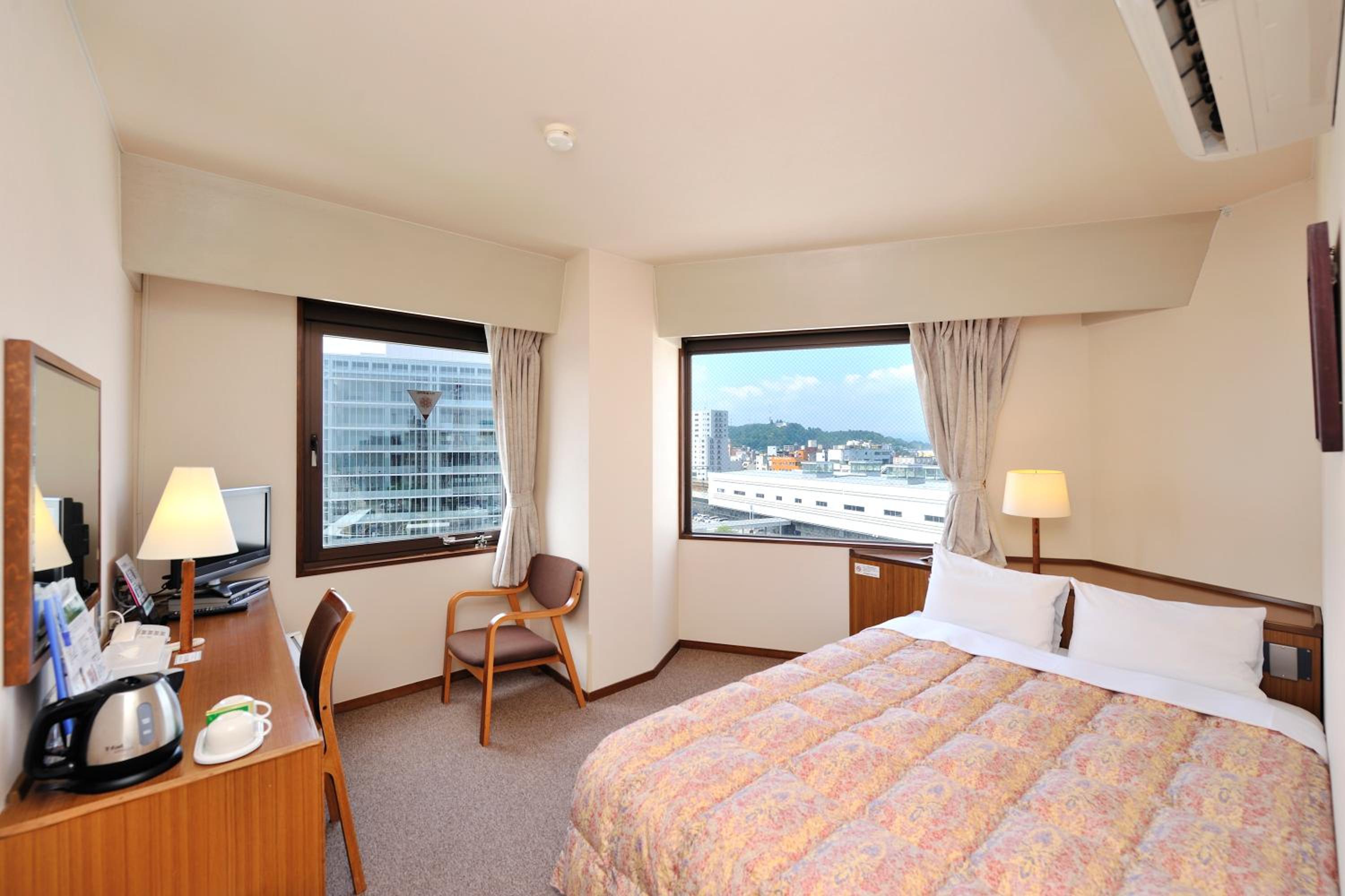 Hotel Keifuku Fukui Ekimae 8/28