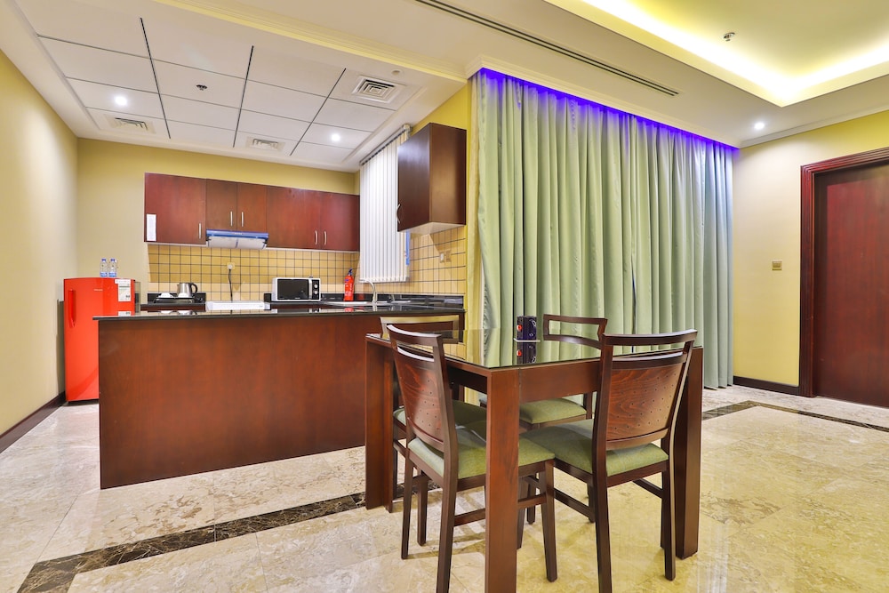 Telal Hotel Apartments 25/26