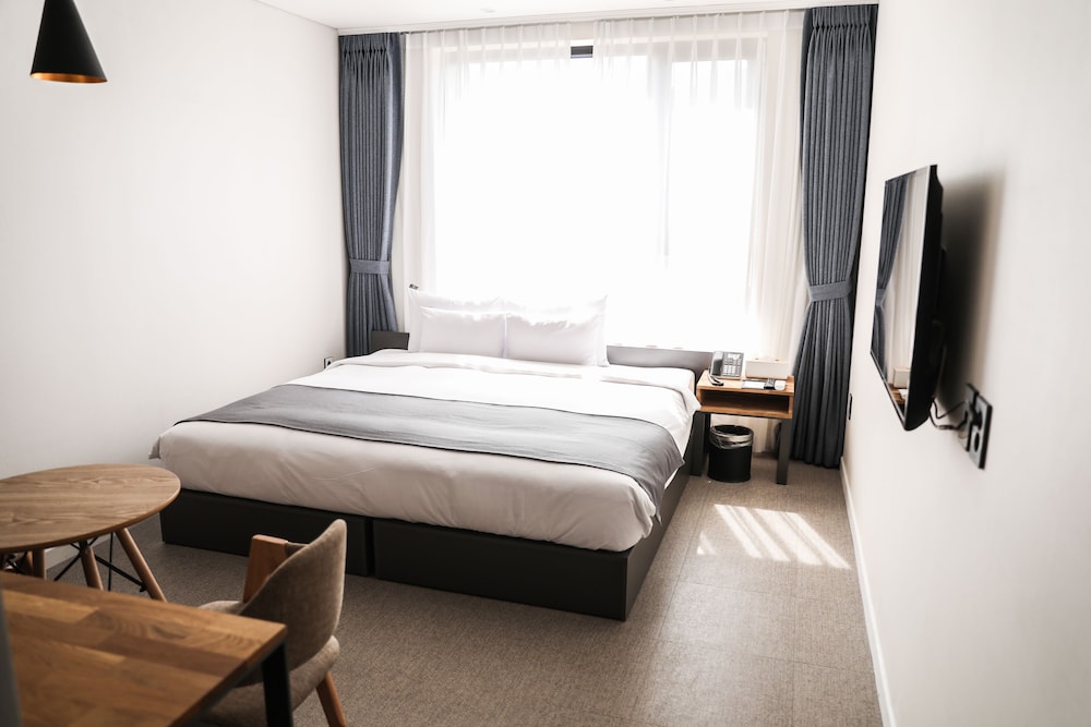 Jk Blossom Hotel 20/72
