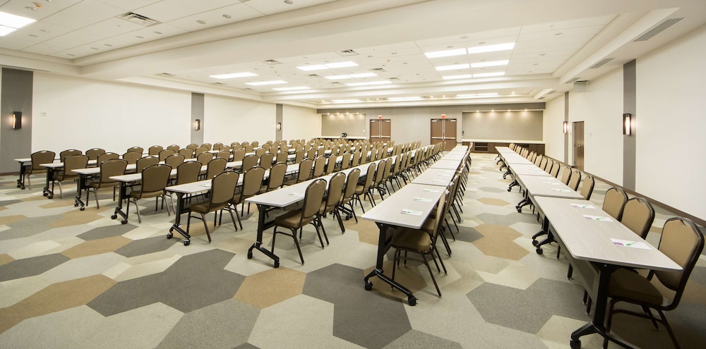 Hyatt Place Orlando/Lake Buena Vista 38/50