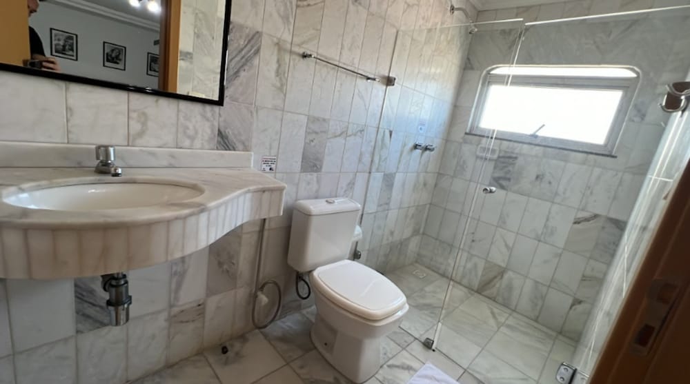 GRANDE HOTEL PARANAVAI 33/39