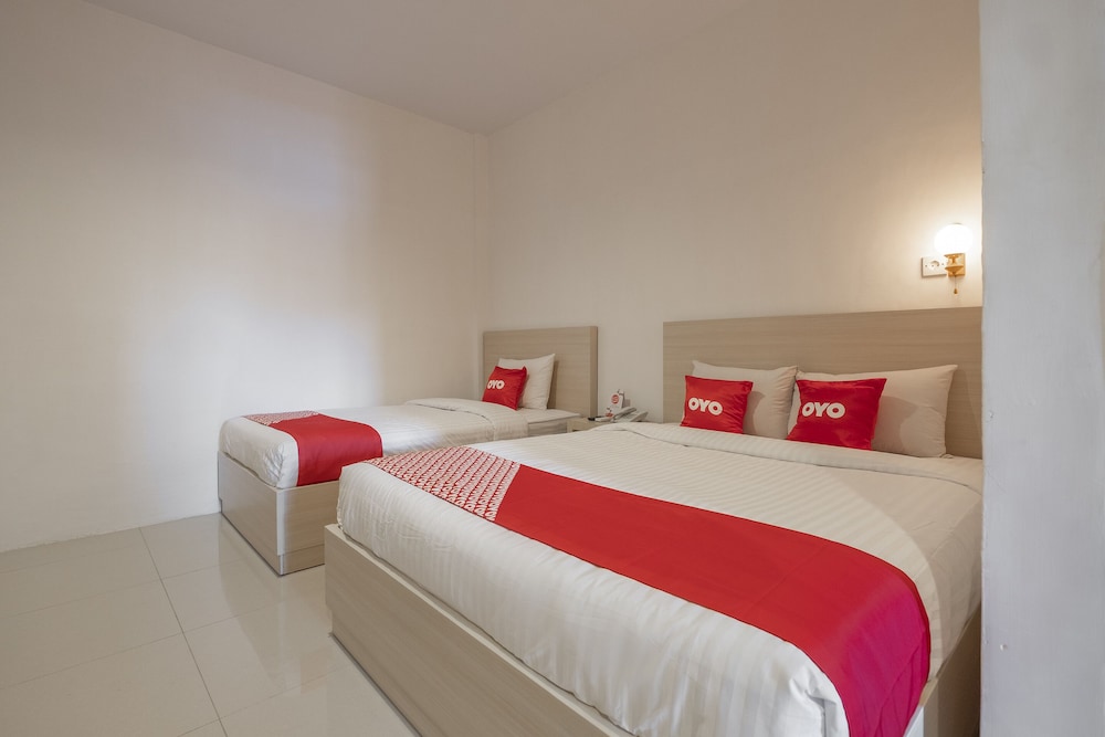 OYO 1633 Hotel Darma Nusantara 15/33