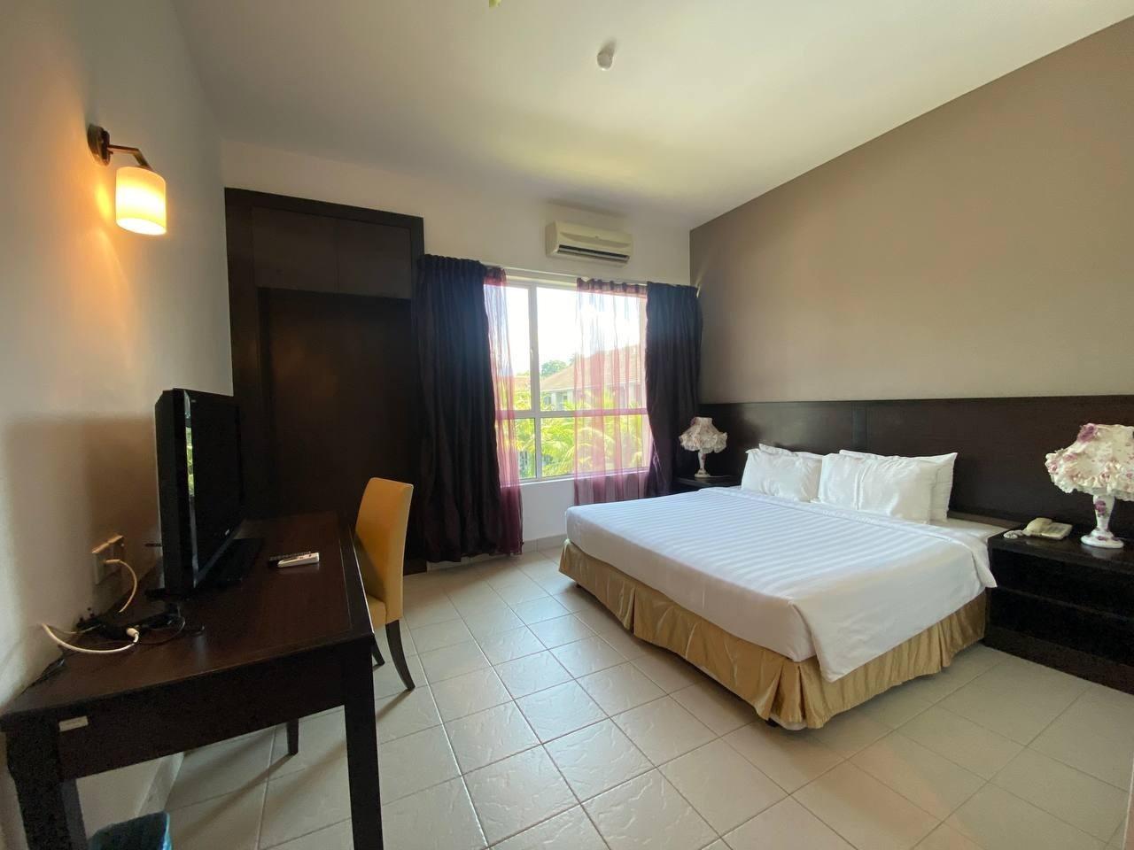 Royale Bintang Janda Baik 34/67