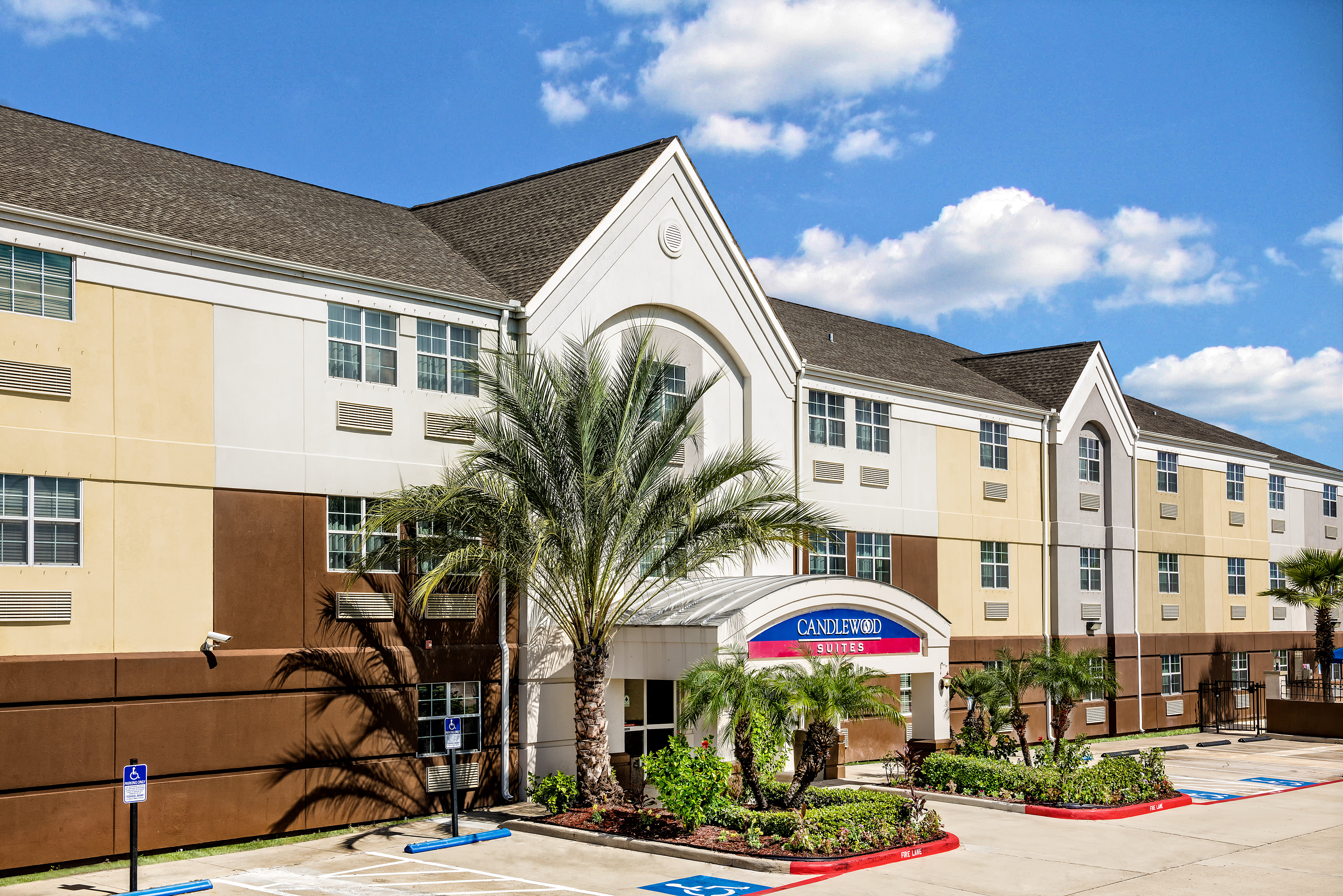 Candlewood Suites Galveston 50/53