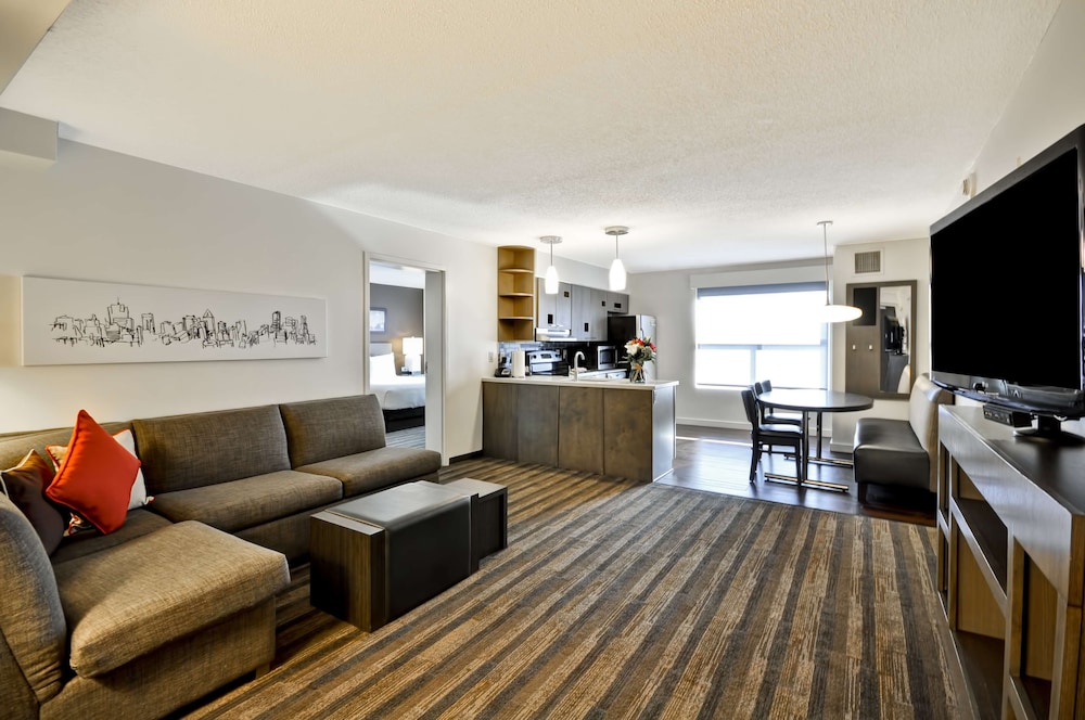 Hyatt House Atlanta Cobb Galleria 35/69