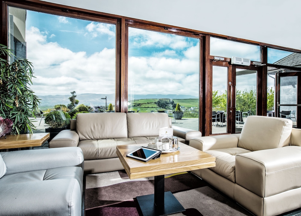 Ballyroe Heights Hotel 33/61
