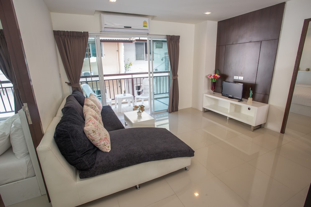R Con Sea Terrace 39/63