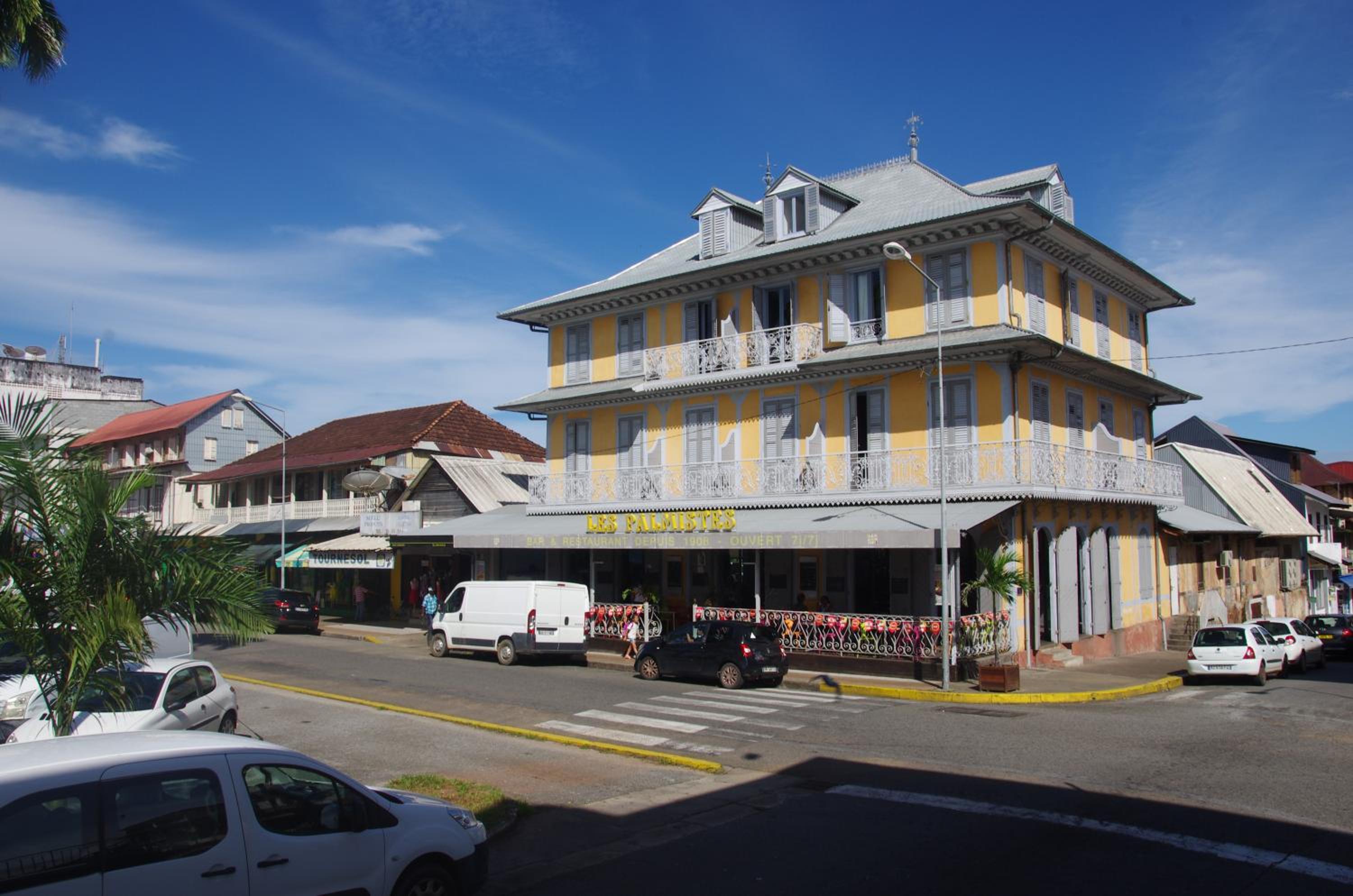 Hotel des Palmistes 4/46