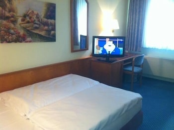 Seegarten Hotel 10/40
