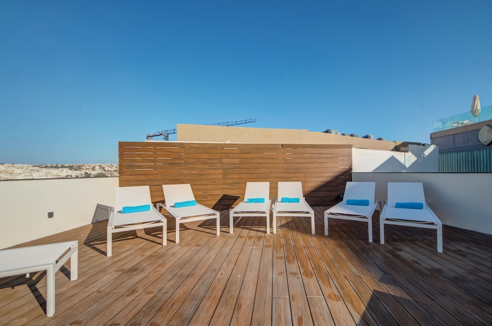 Noru Hotel Malta 60/64