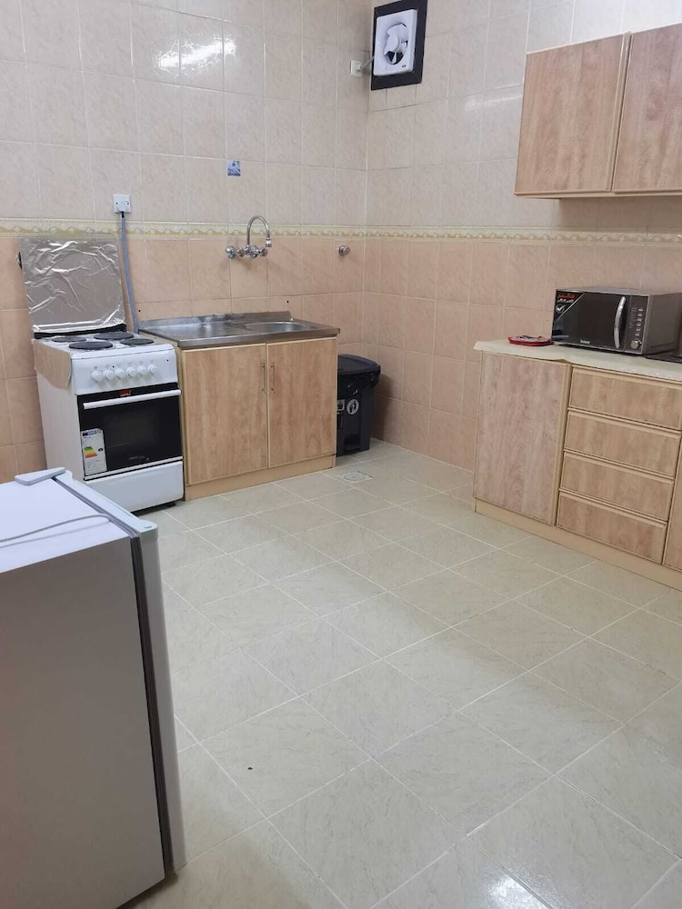 العييرى للوحدات السكنيه 3(Al Eairy Furnished Apt Al Madinah 3) 45/53