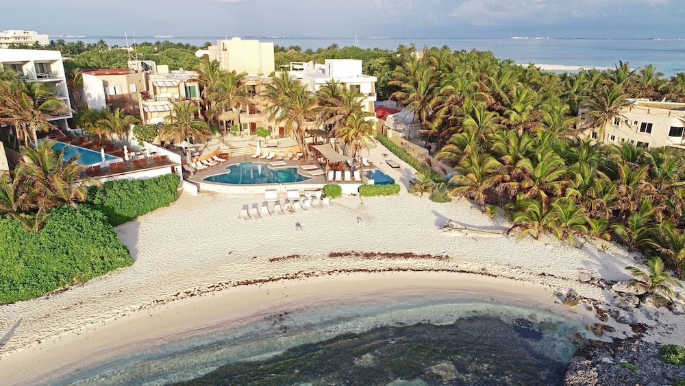 Playa La Media Luna Hotel 58/67