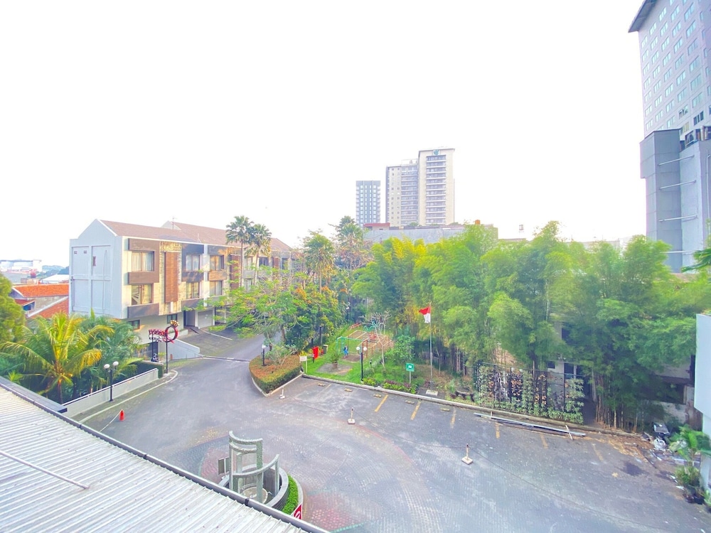 Galeri Ciumbuleuit Hotel and Apartment 43/50