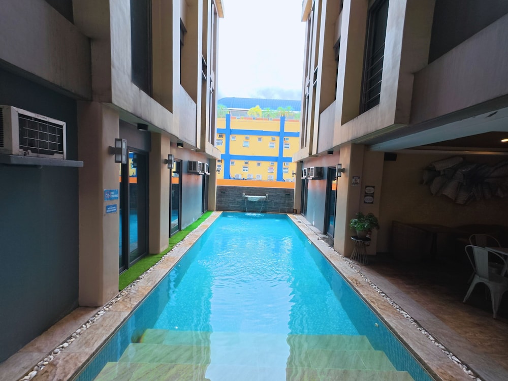 Pacific Park Hotel 54/62