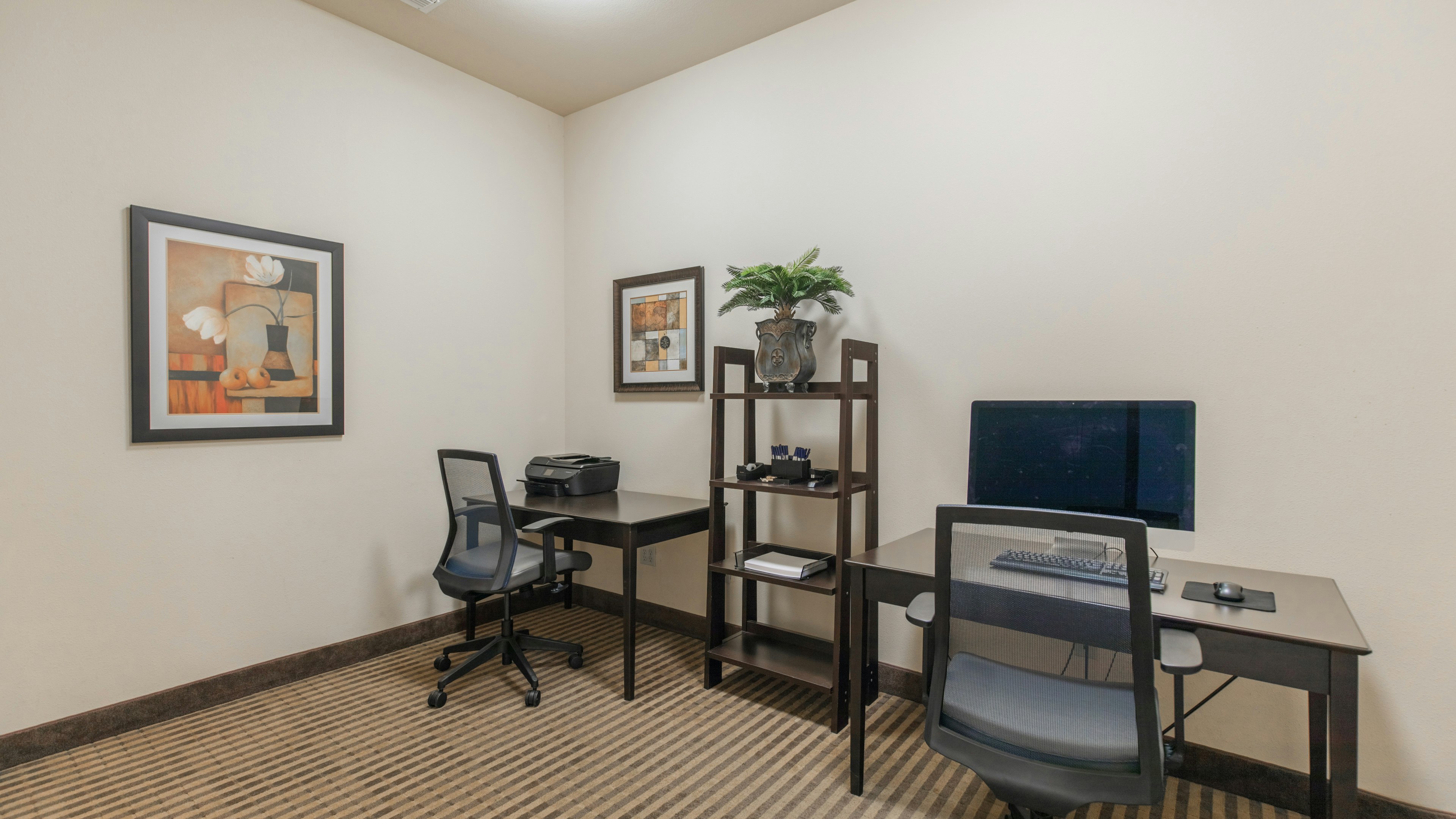 Holiday Inn Express Hotel Suites Oklahoma City Nw Quail Springs 66/76