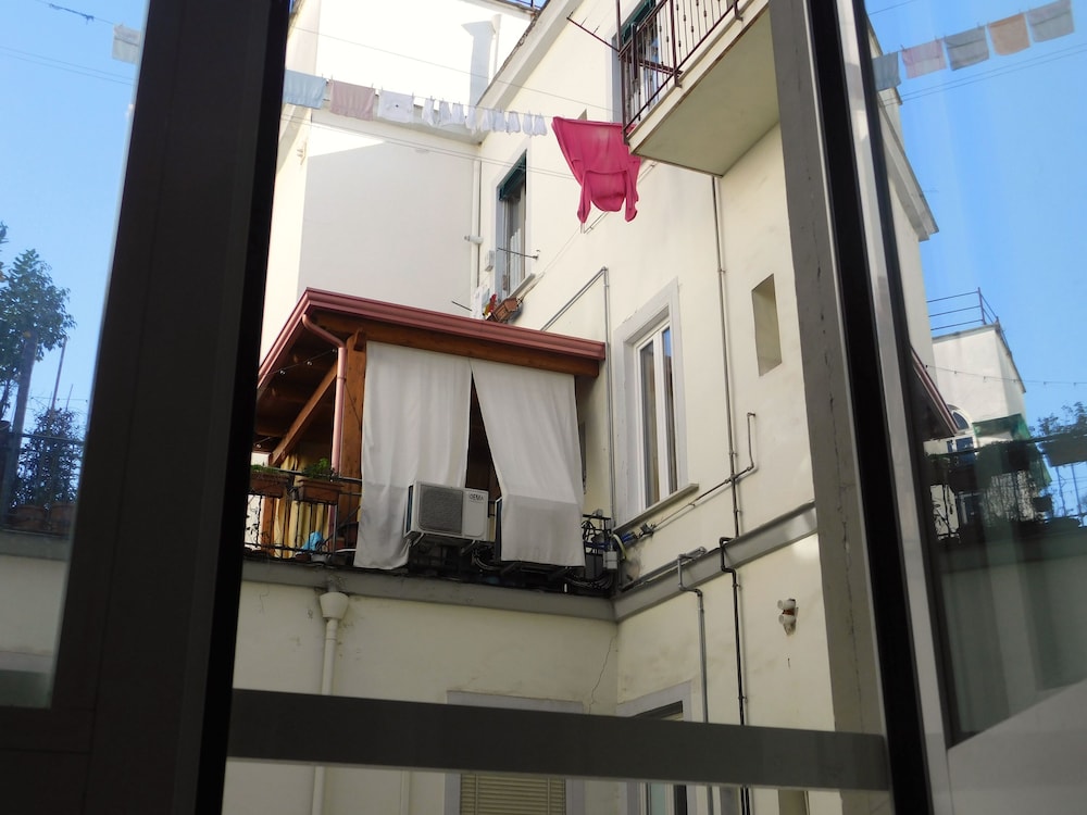Scaramantico Rooms 3/50