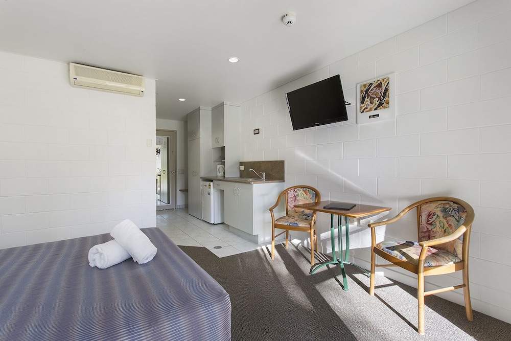 Capricorn Motel & Conference Centre 21/37