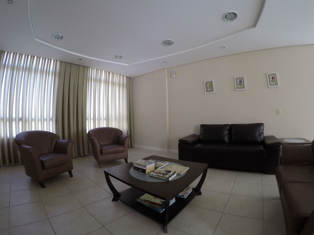 Joaquina Beach Hotel 45/68