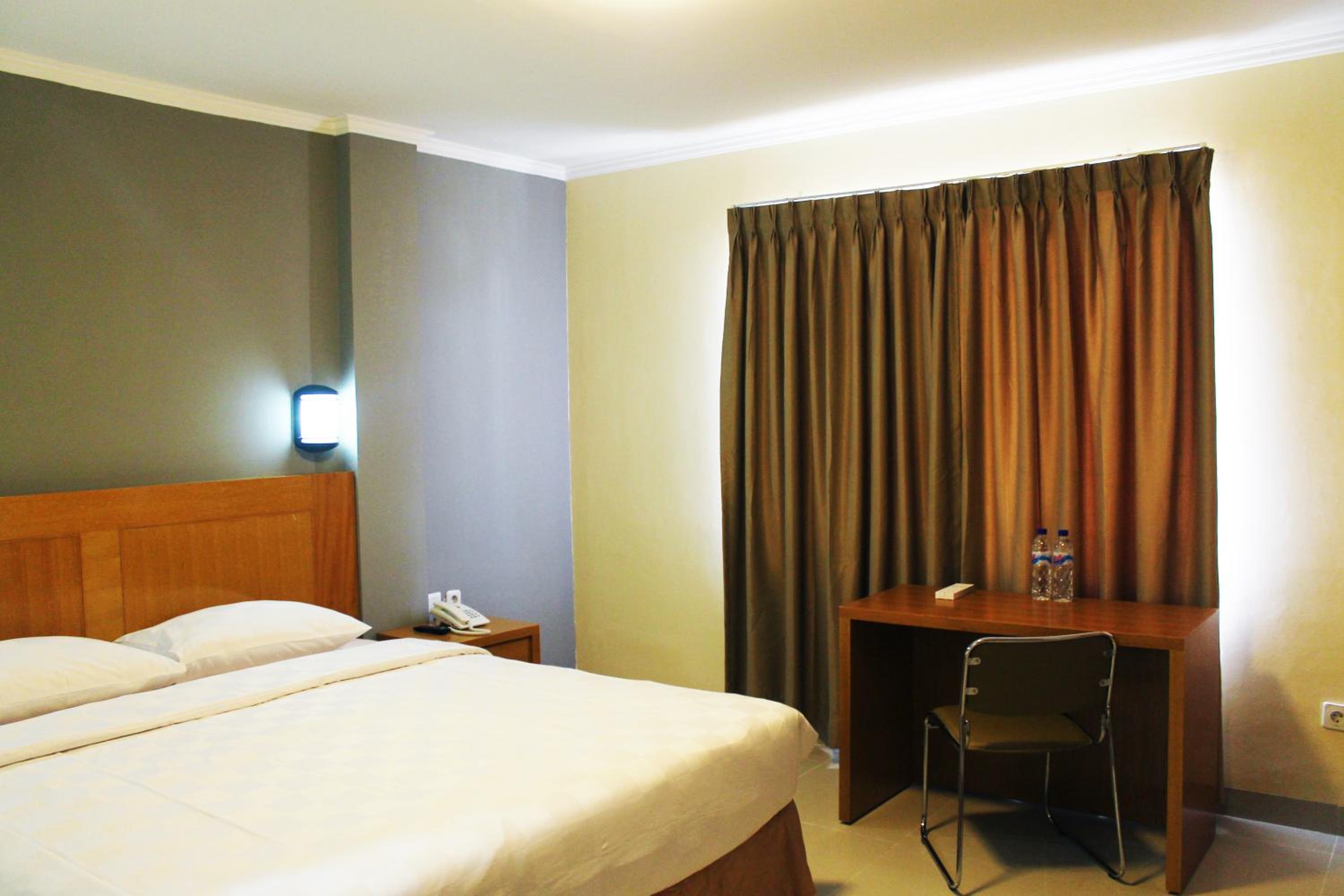 Maleosan Inn manado 7/28
