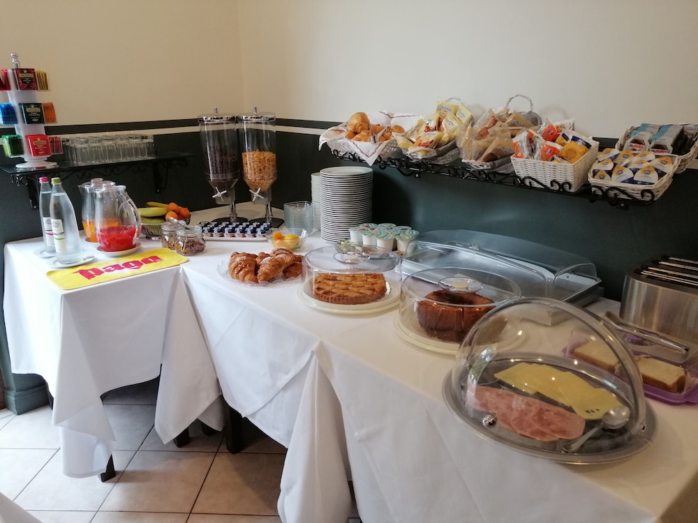Villa Raffaello Park Hotel 41/60