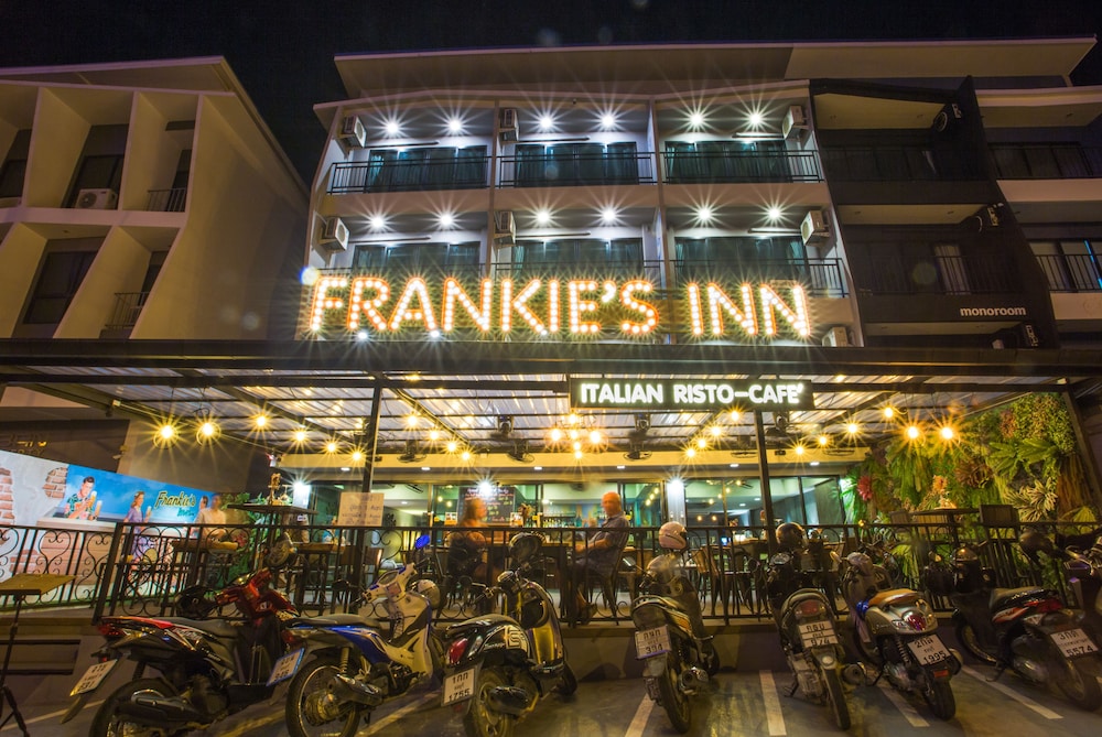 Frankie's Inn 3/49
