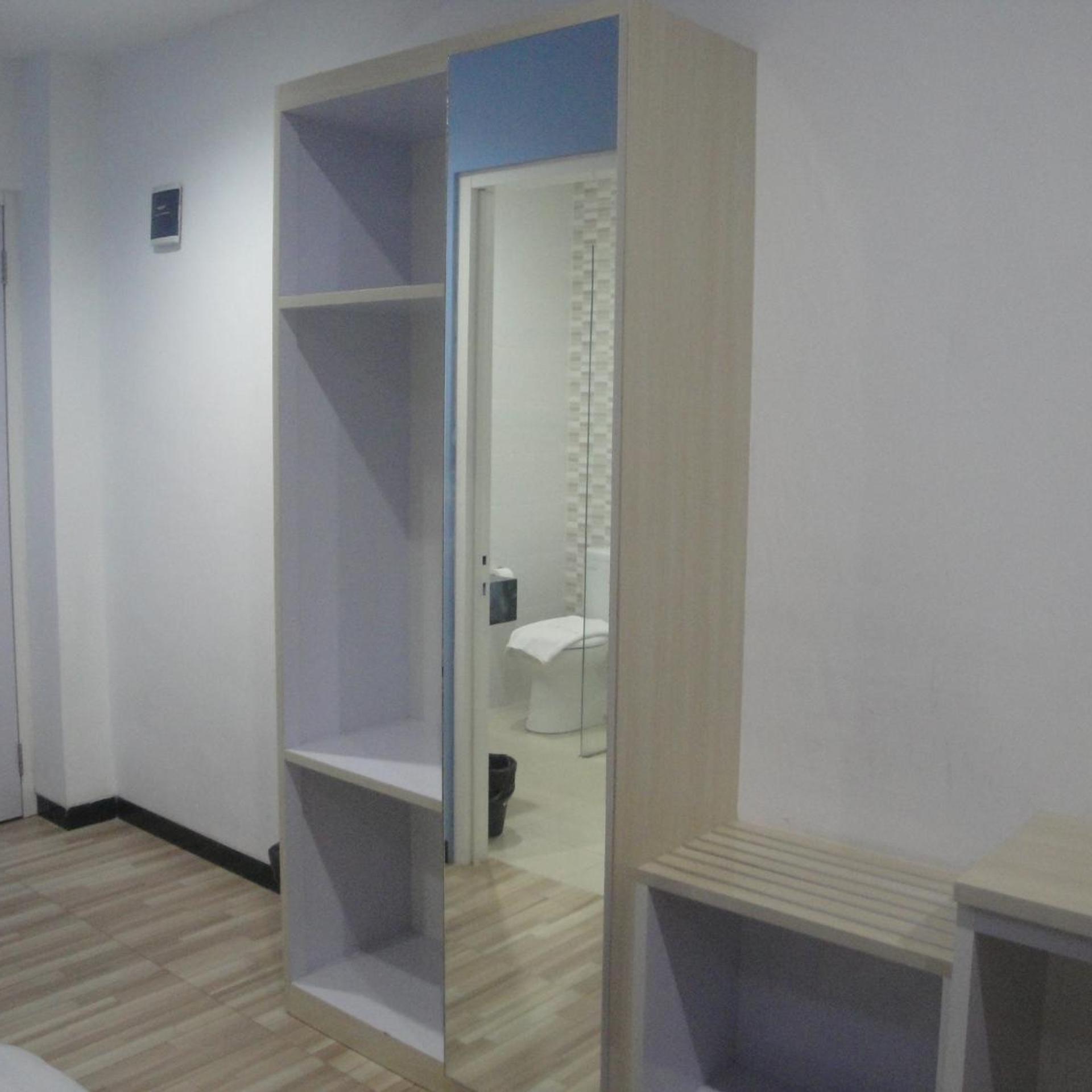 Matahari Hotel 4/32