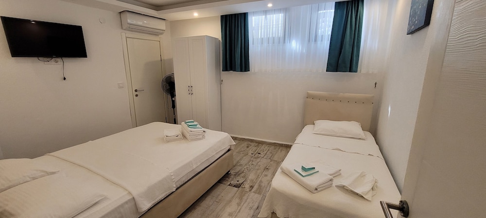 Tenes Otel 14/41