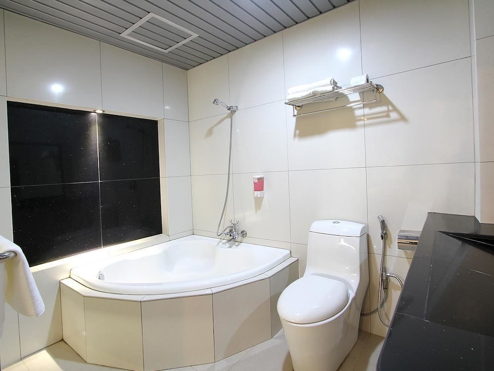 Hotel Jsl 8/40