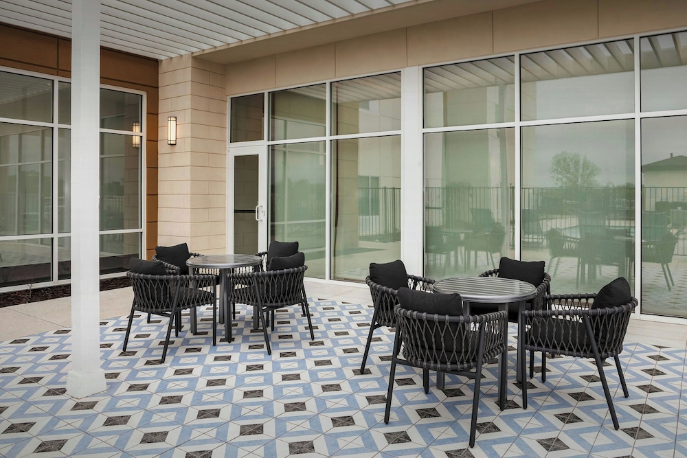 TownePlace Suites by Marriott Forney 21/37