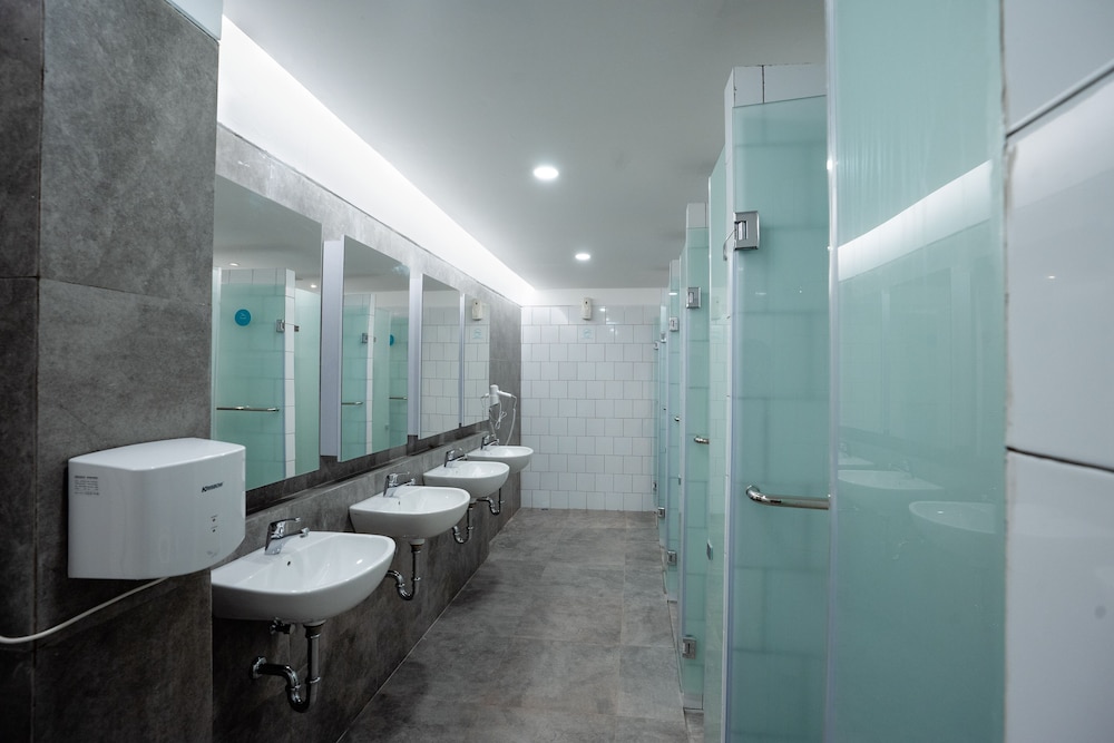 Bobobox Pods Kota Lama Semarang 41/45