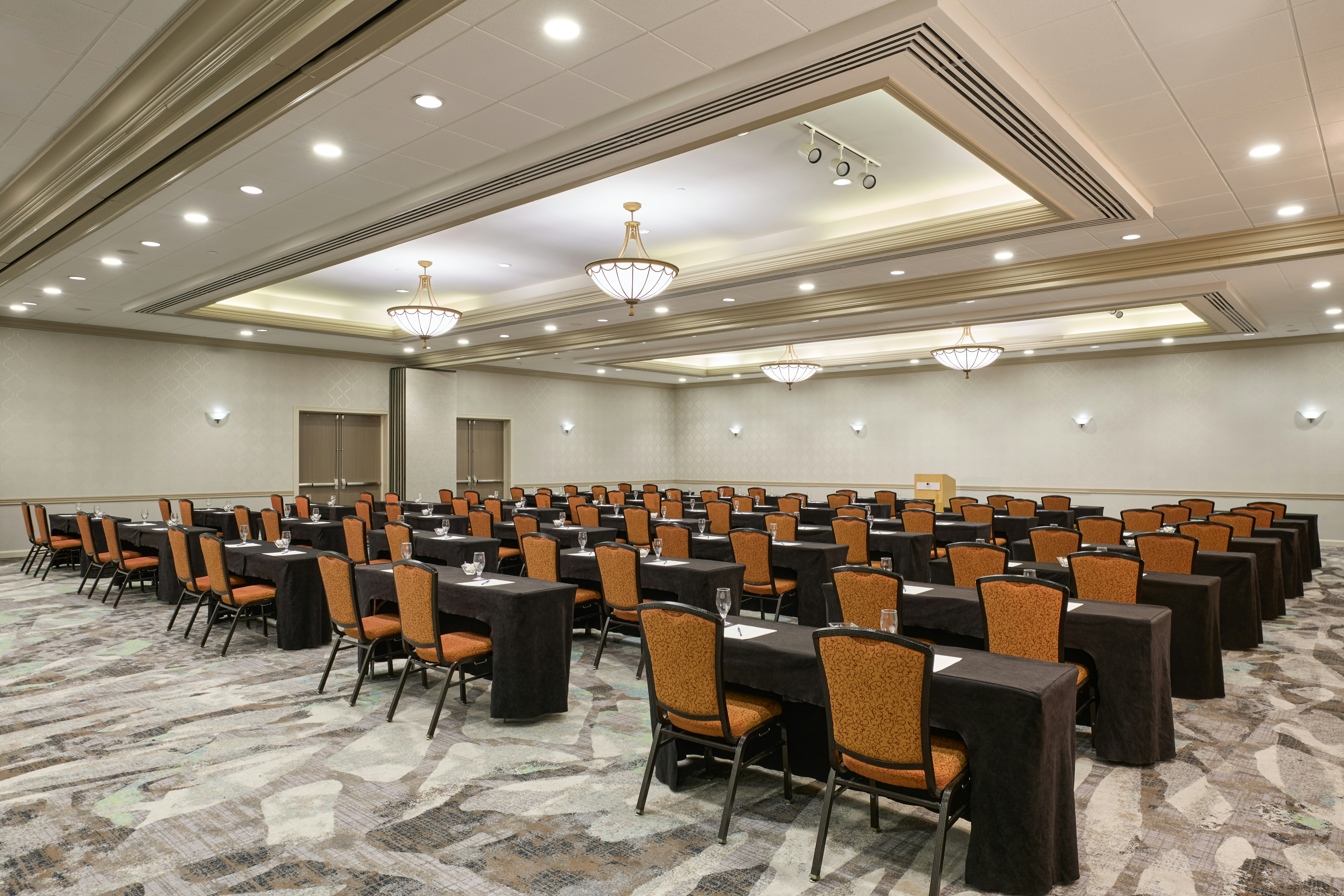 DoubleTree by Hilton Minneapolis Airport 29/35