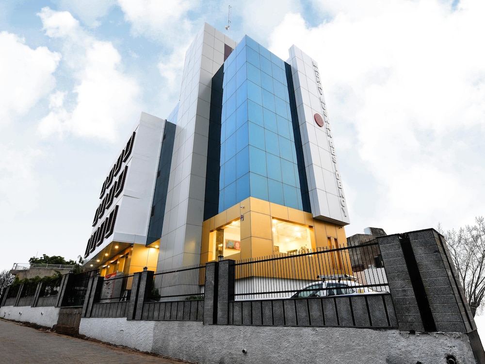 Madhav Muskan Residency 1/39