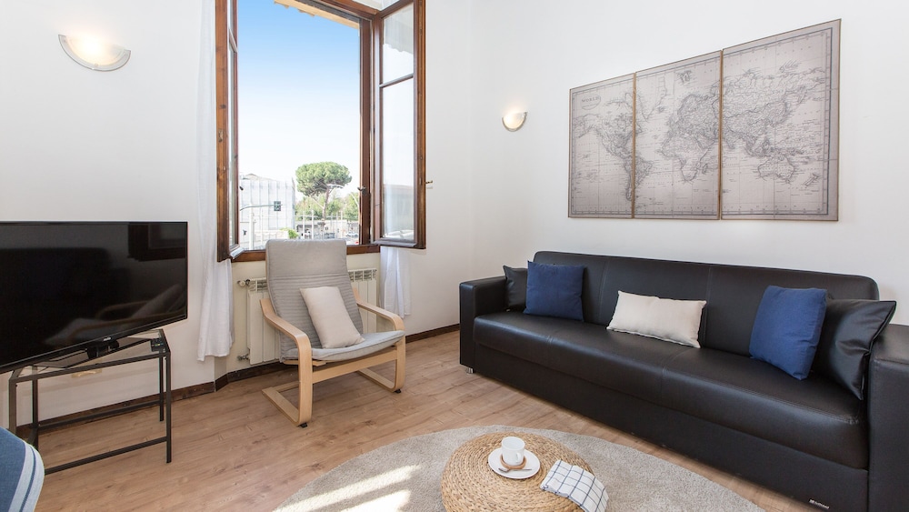 Rental In Rome Rosselli Palace Deluxe 3 Apartment 32/50