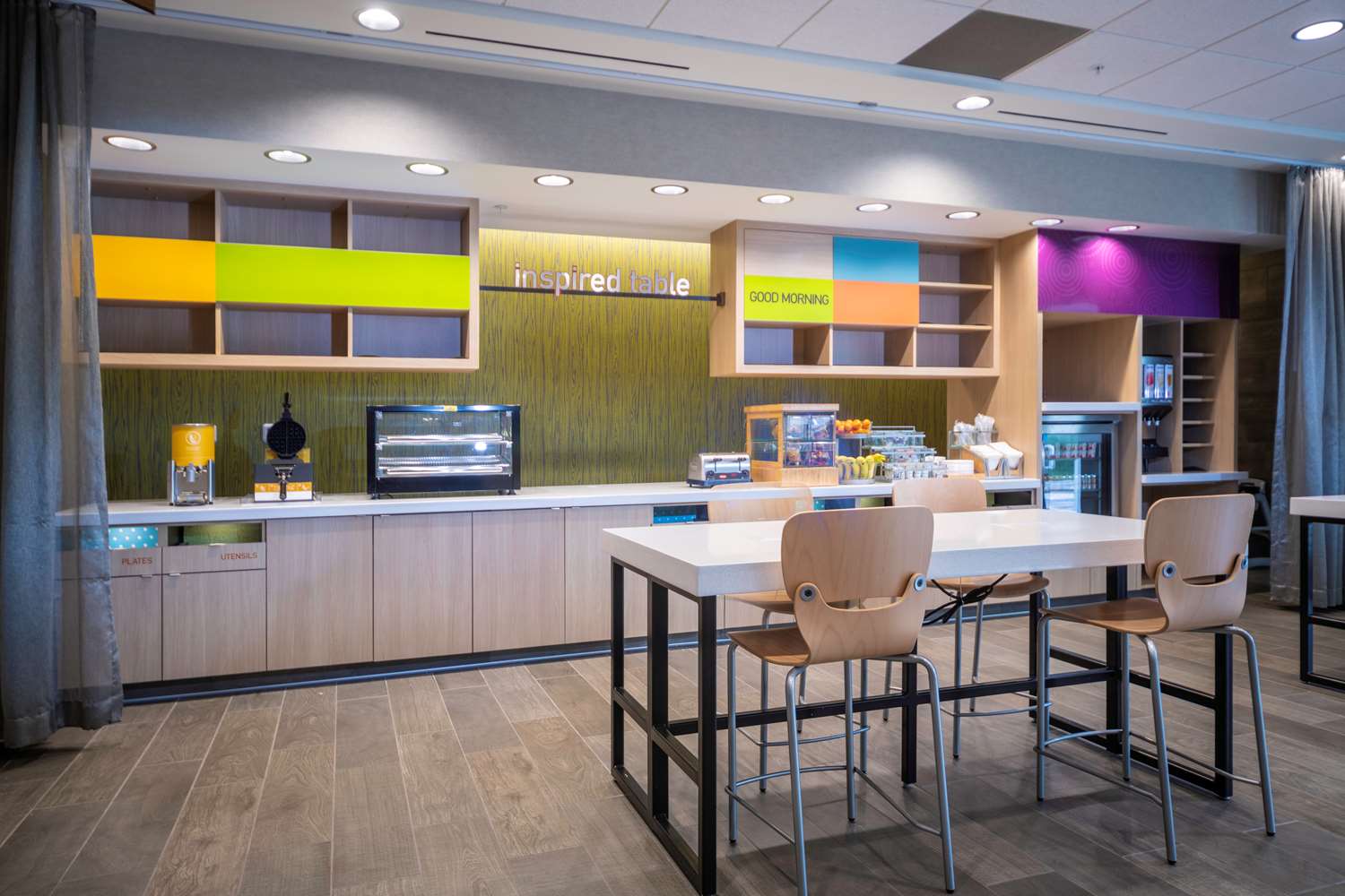 Home2 Suites by Hilton Minneapolis Mall of America 22/27