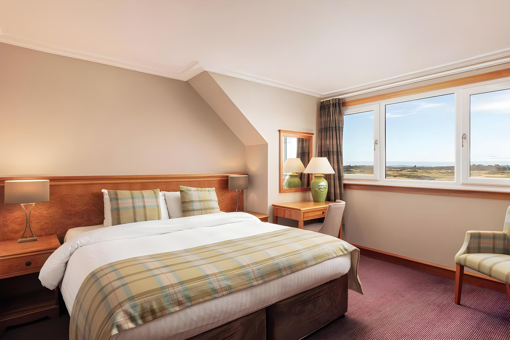 Executive, Suite, Golf Course View
