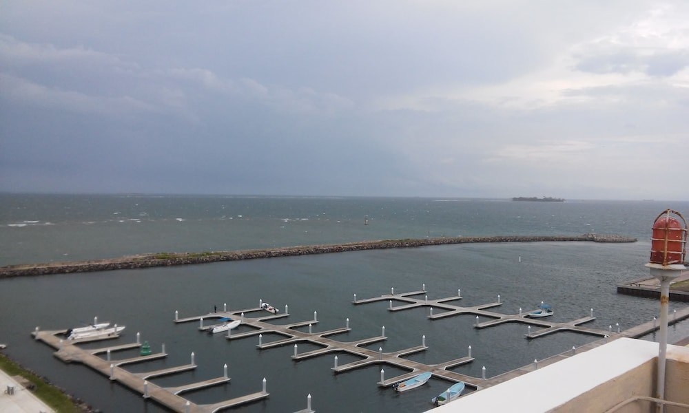 Balaju Hotel And Suites 39/42