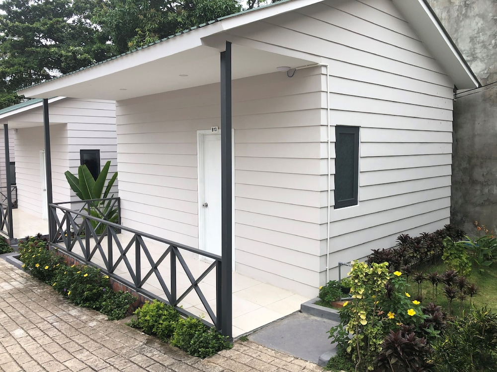 Phu Van Resort Spa 1/50