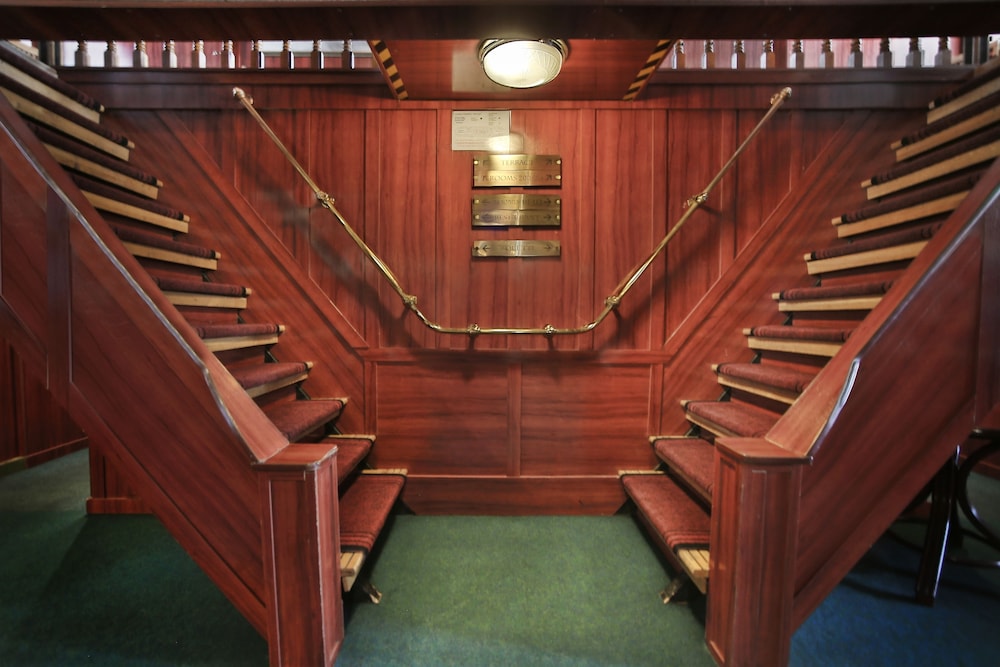 Fortuna Boat Hotel 20/24