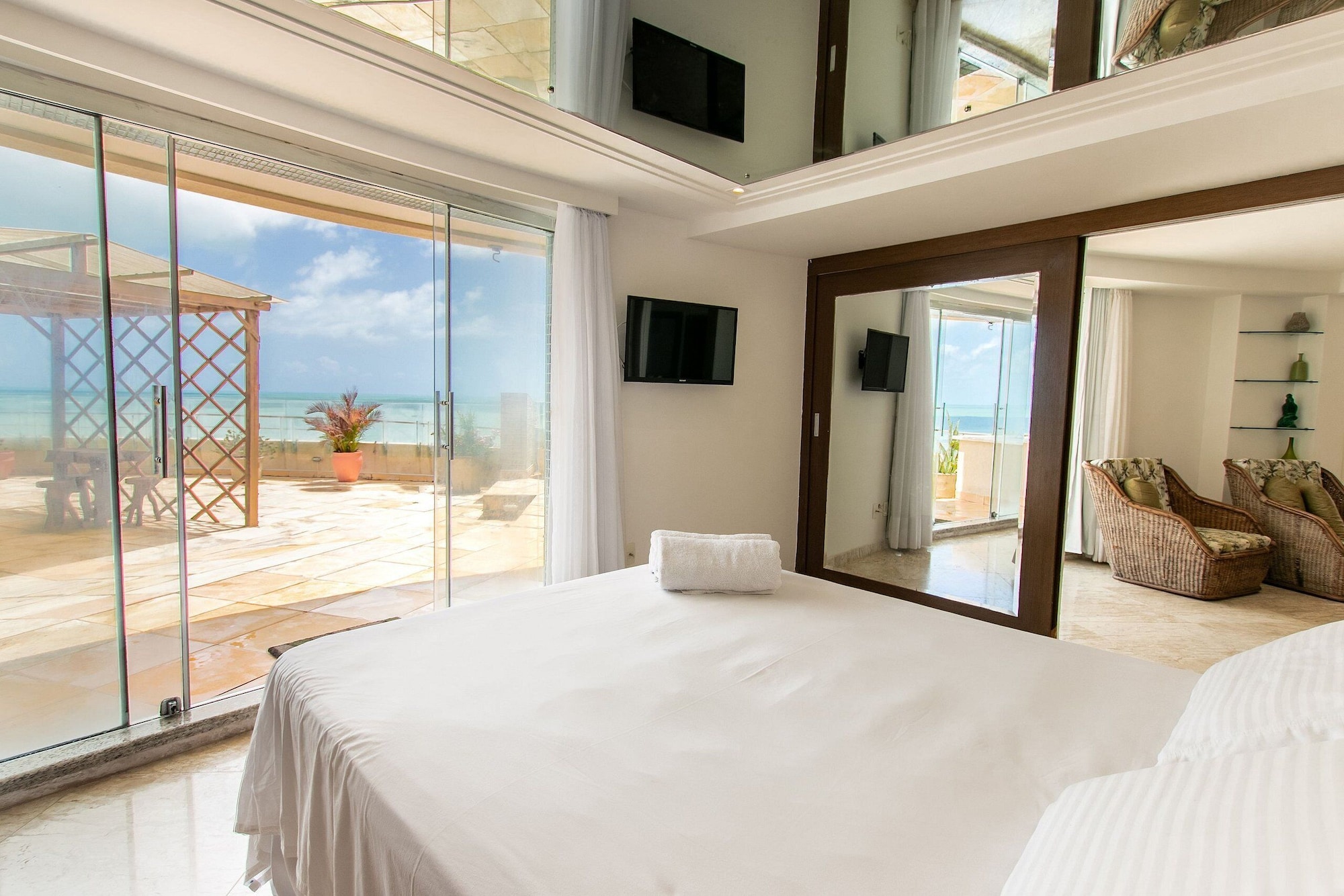 3 BEDROOMS, FAMILY, SEA VIEW, TERRACE